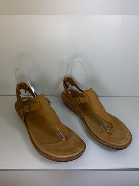 Teva Women's Tan Leather T-Strap Sandals with Ankle Buckle